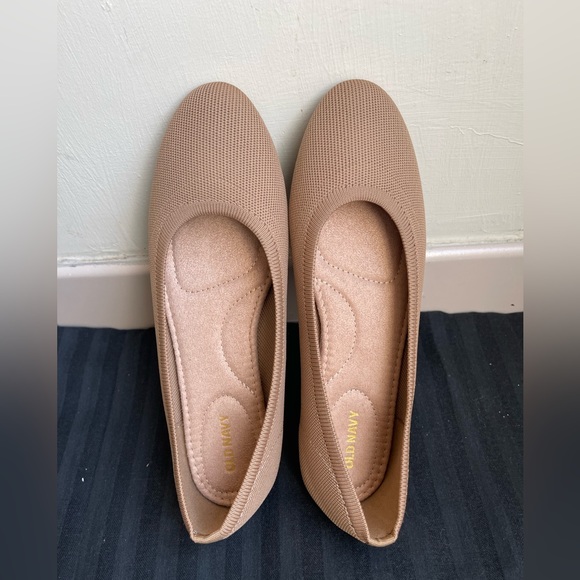 Old Navy Shoes Nwot Knit Almond Toe Ballet Flats For Women Size 8